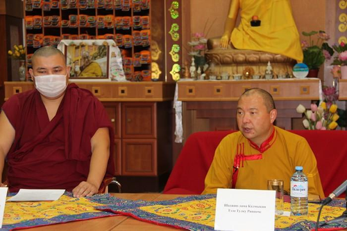 Далай-лама проведет учения в ноябре