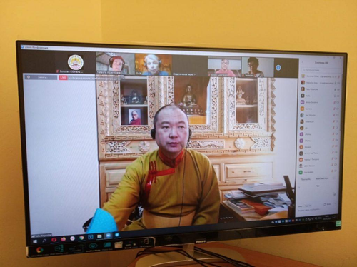 Шаджин лама Калмыкии даровал Учения