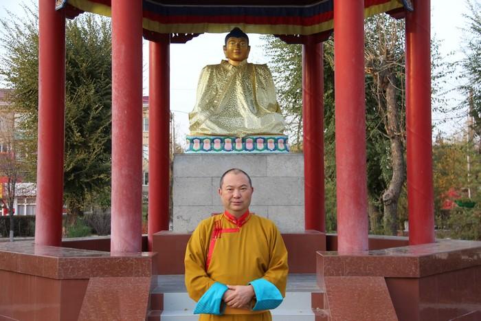 Поздравление Главы буддистов Калмыкии Тэло Тулку ринпоче с праздником Зул