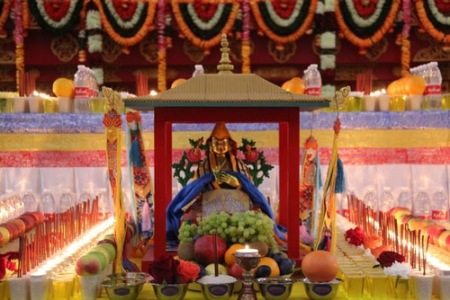 Праздничный молебен посвященный празднику Зул