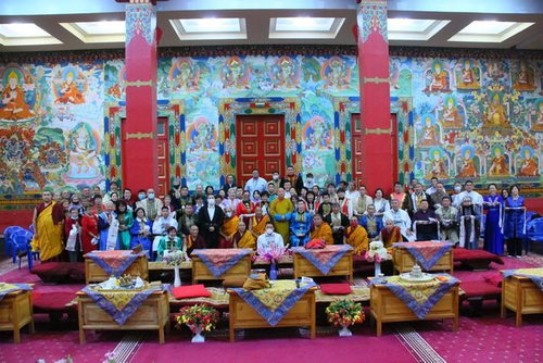 Сегодня завершились Учения Его Святейшества Далай-ламы XIV для буддистов России