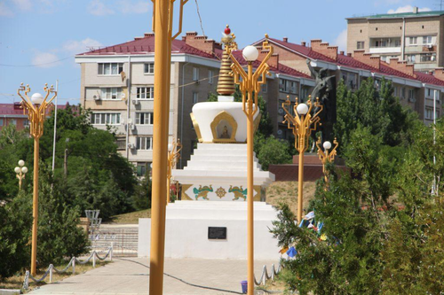 Будду, Учение и Сангху невозможно осквернить