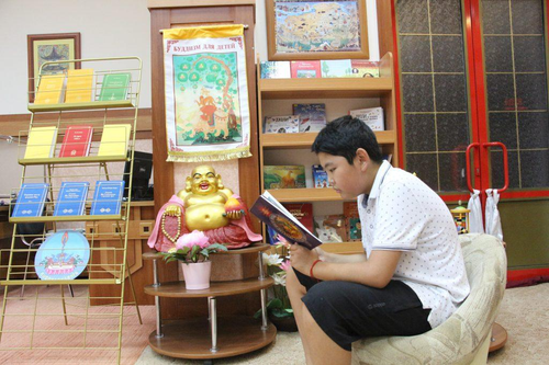 «Буддизм для детей»: приглашает библиотека хурула