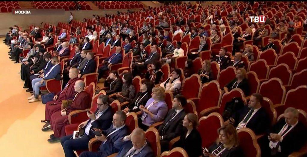 Накануне в Москве начал свою работу международный форум «Религия и мир»