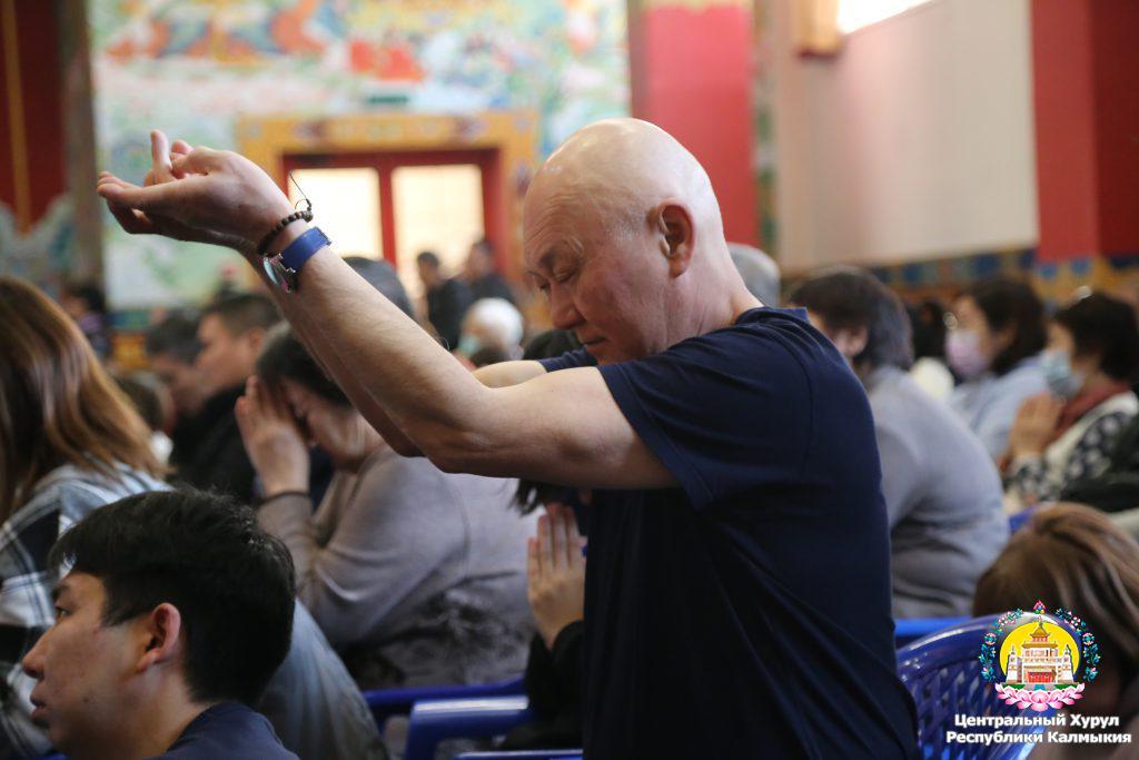 Ритуалы продления жизни продолжаются…