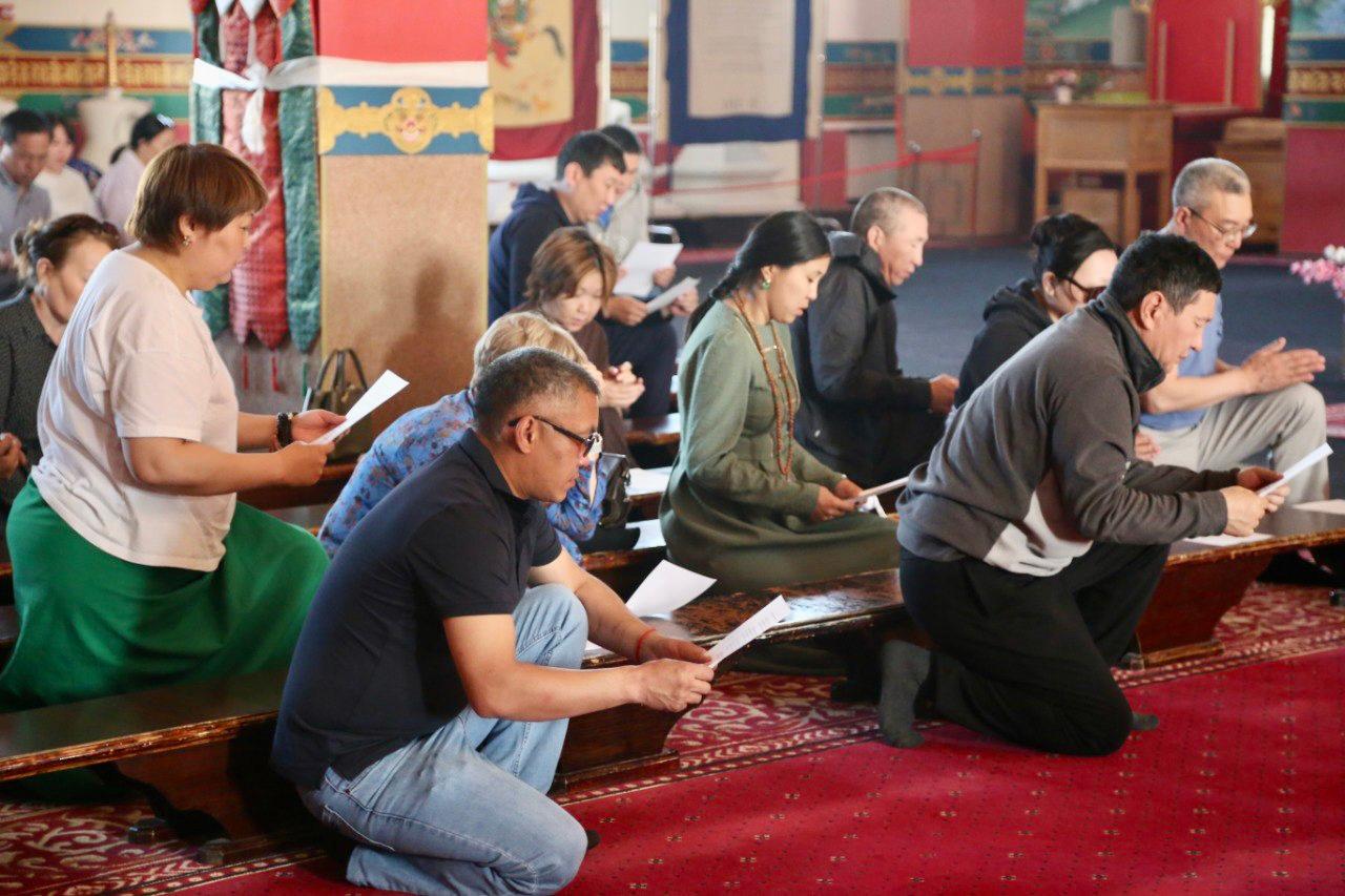 Сегодня наступил священный месяц Үрс сар