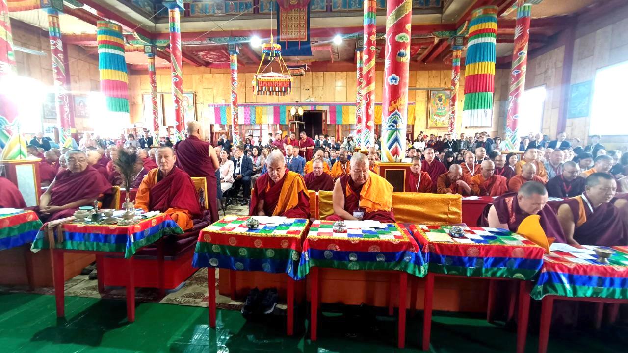 I Международный буддийский форум продолжает свою работу. День 2.