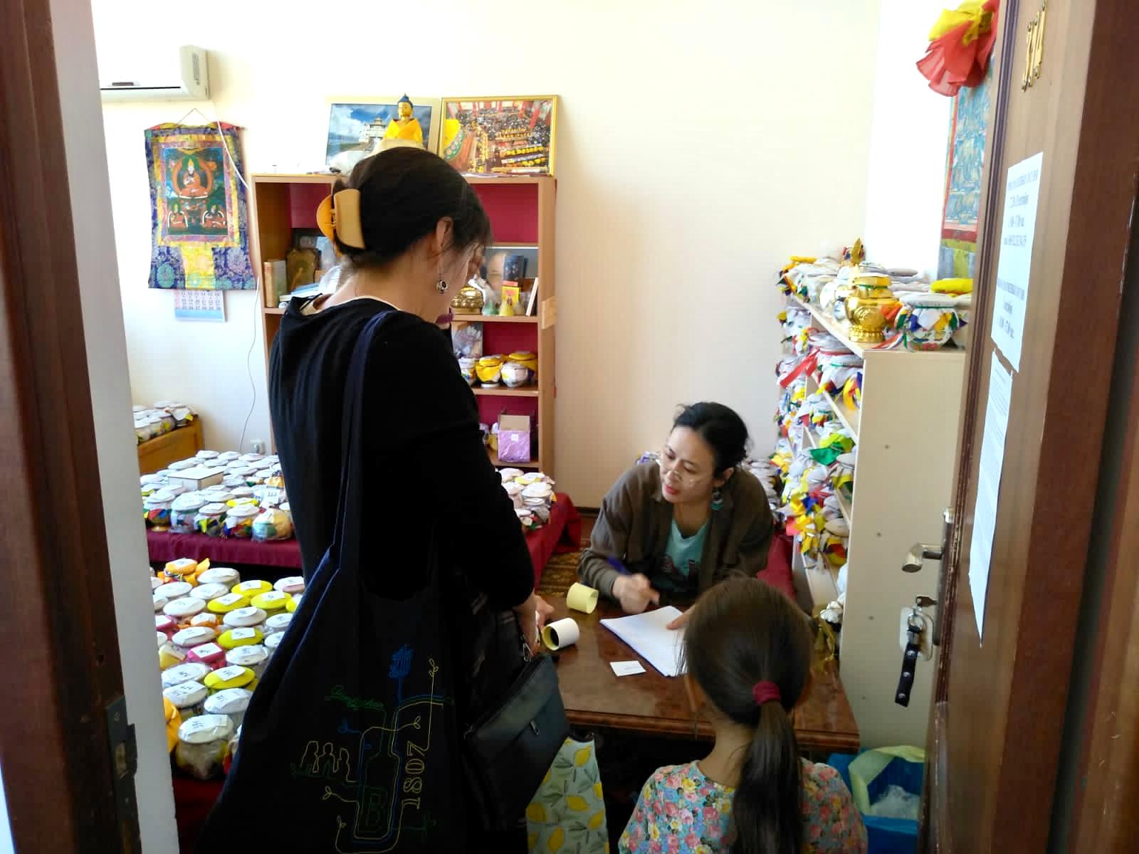 В Центральном хуруле принимают сосуды богатства для освящения