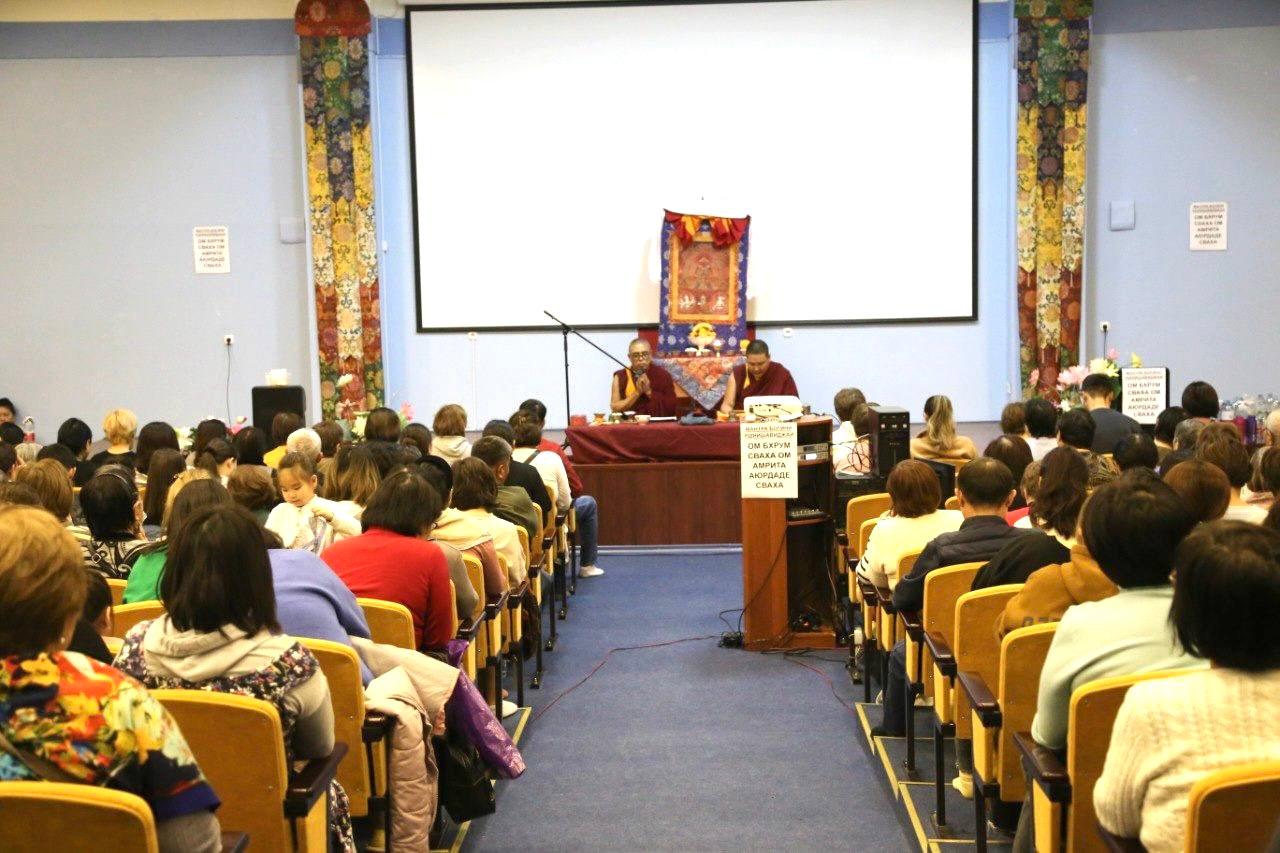 Ремонт в Центральном хуруле Калмыкии