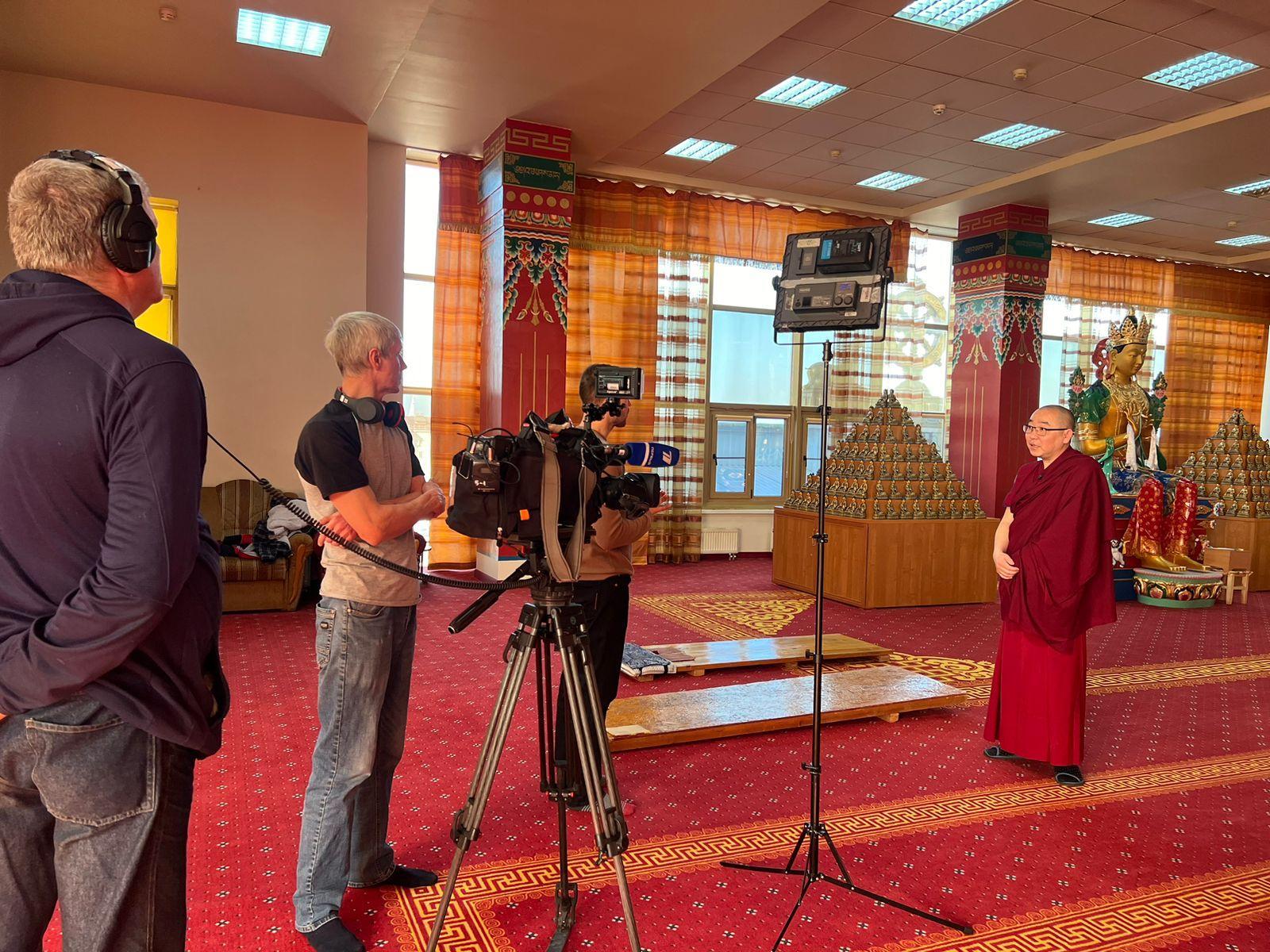 Центральный хурул в объективе федерального канала