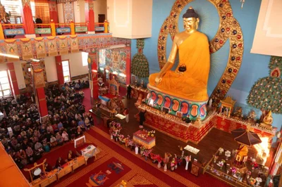 Завтра наступает священный для всех буддистов месяц Үрс сар 