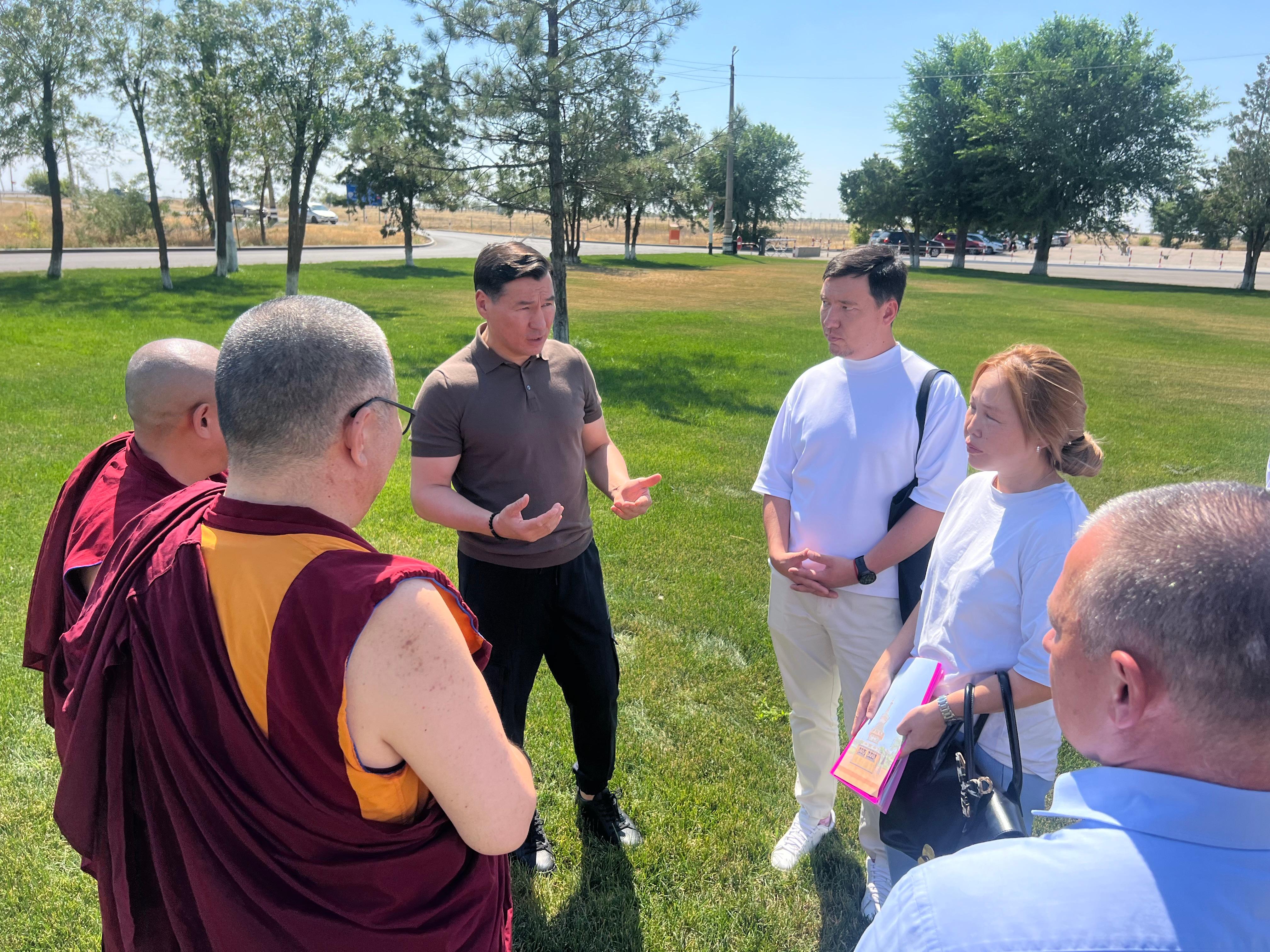 Ступу Лотоса возведут в аэропорту Калмыкии