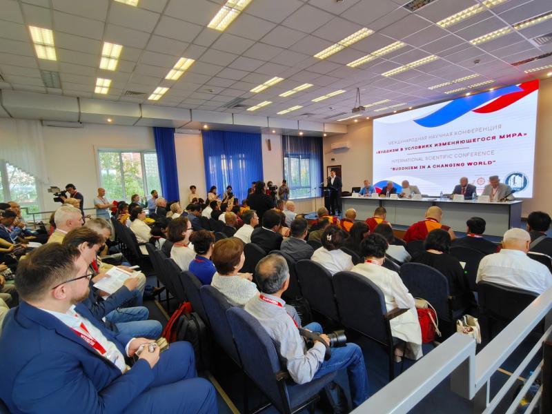 В Бурятии проходит II Международный буддийский форум