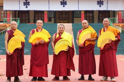 Завтра в «Золотой обители Будды Шакьямуни» начнется возведение мандалы Зеленой Тары