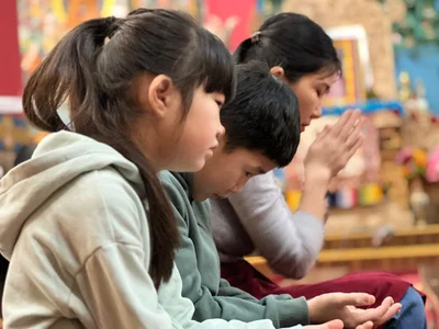 Центральный хурул работает в прежнем режиме