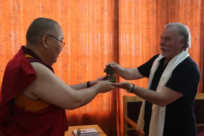 Вера в добро, в сострадание и во всё лучшее объединяет народы