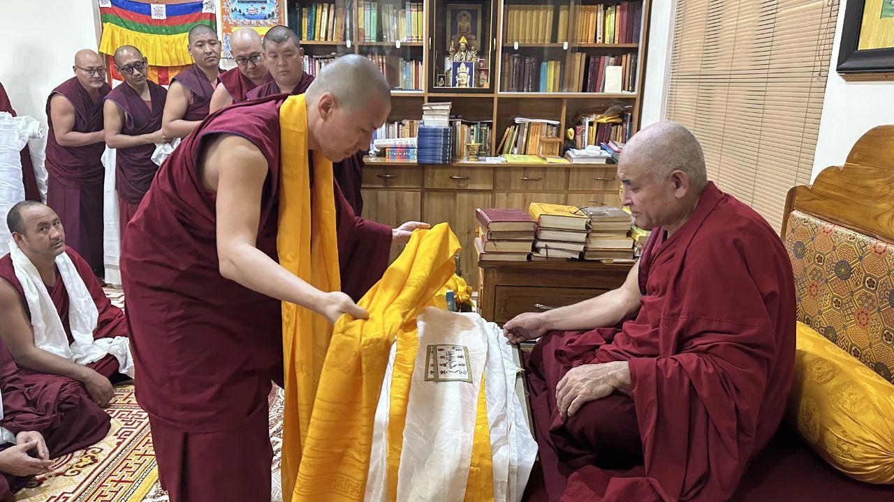Тензин Норзанг гелюнг (Санал Мукубенов) в этом году будет защищать высокое звание «Геше-лхарамба»