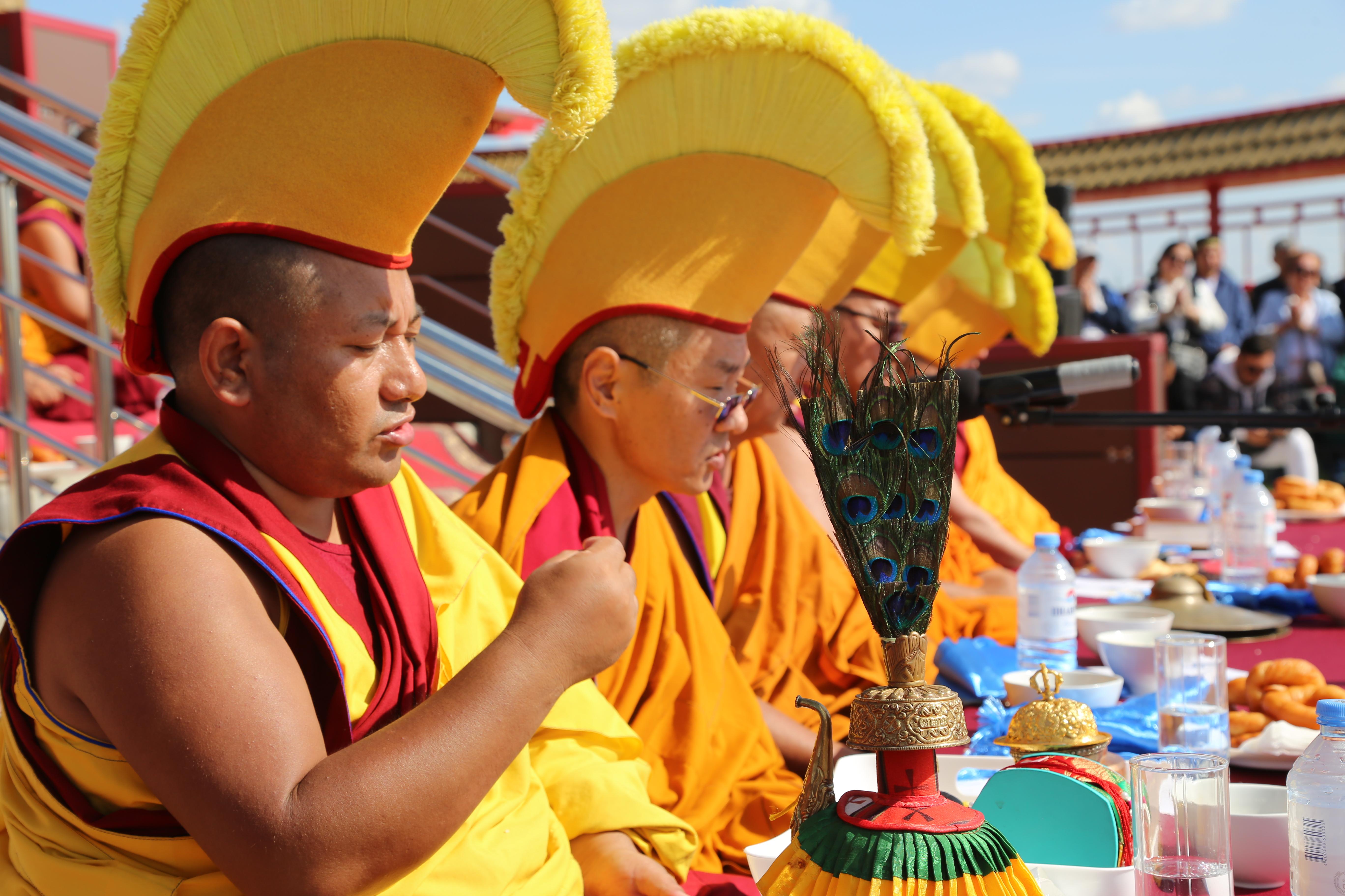 Сегодня состоялось открытие Кетченеровского хурула «Цанид Чөөрә хурл»