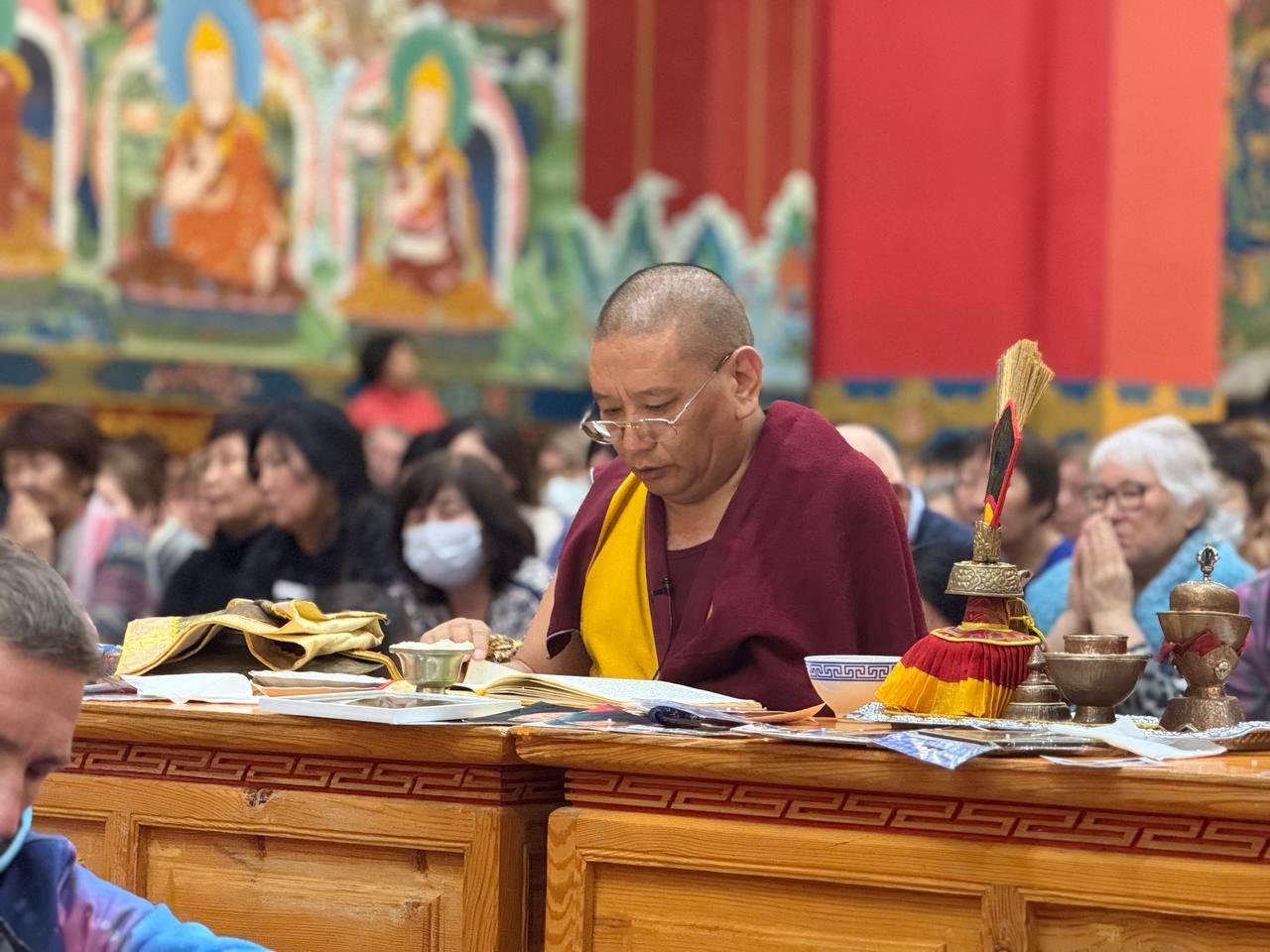 Исцеляющей все болезни богине Ушнишавиджае посвящая…