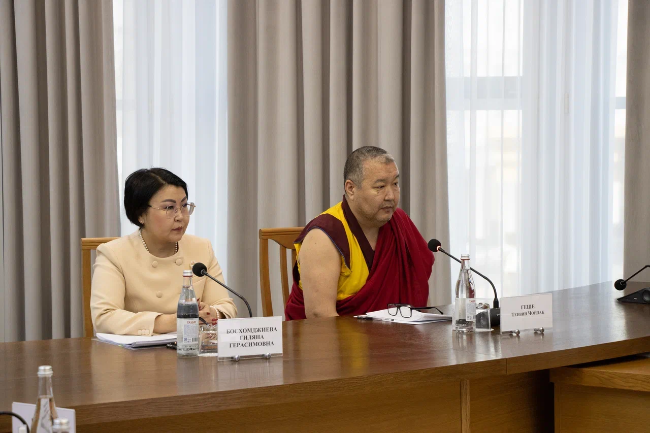 Разговор по существу. В Правительстве РК прошло заседание по вопросам сохранения калмыцкого языка