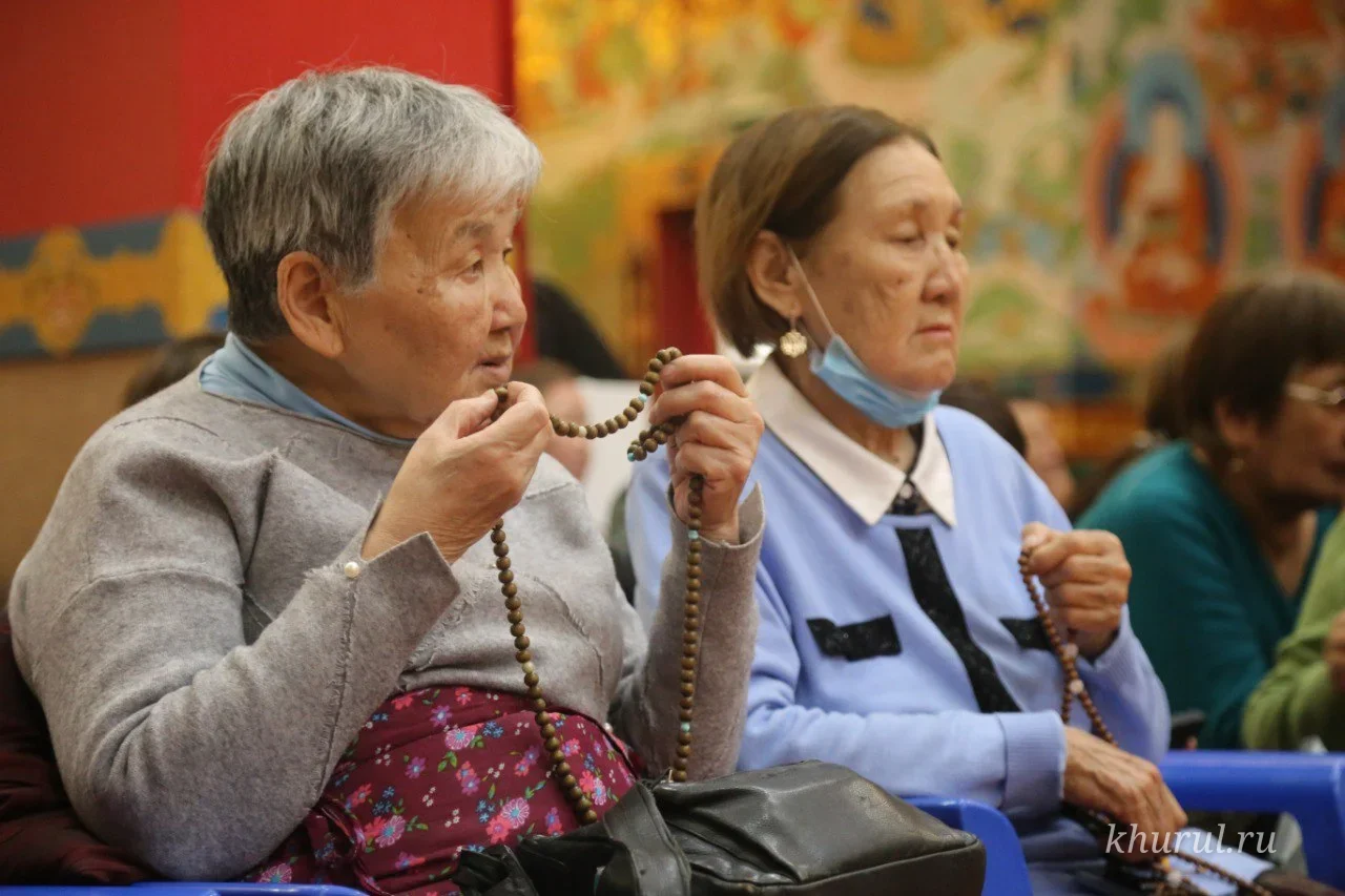 Пусть духовная связь с учением Будды крепнет из года в год