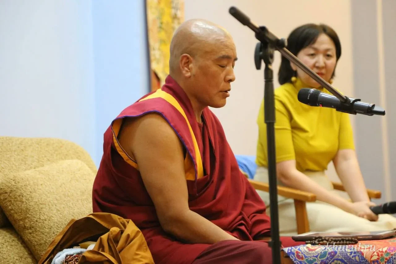 Лекции досточтимого геше-лхарамбы Джагбы Гьяцо продолжаются